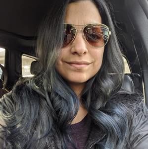 Meet your Posher, Rebecca